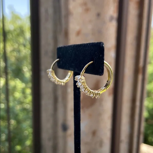 Elegant Gold and Zirconia Huggie Hoops! - Picture 8 of 10